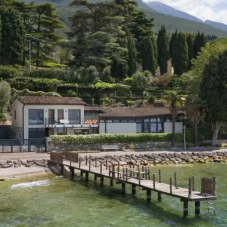Locchi With Private Pier Malcesine