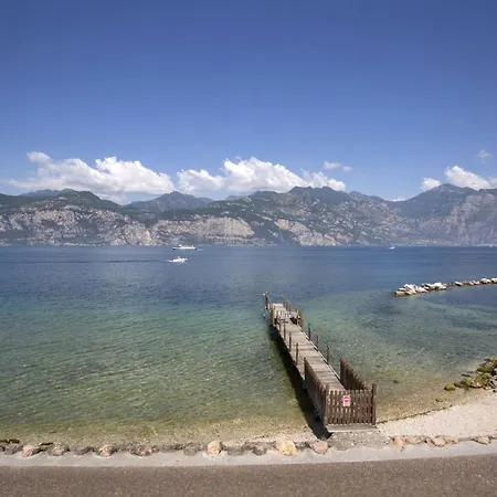 Locchi With Private Pier * Malcesine